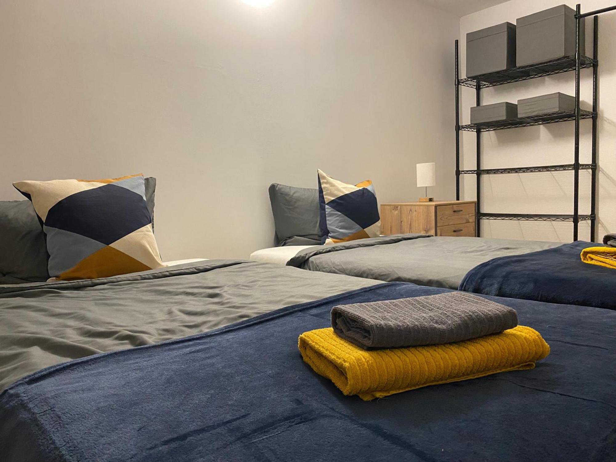 Apartment Roomy Comfort - Zwischen Heidelberg Und Mannheim Edingen-Neckarhausen Bagian luar foto